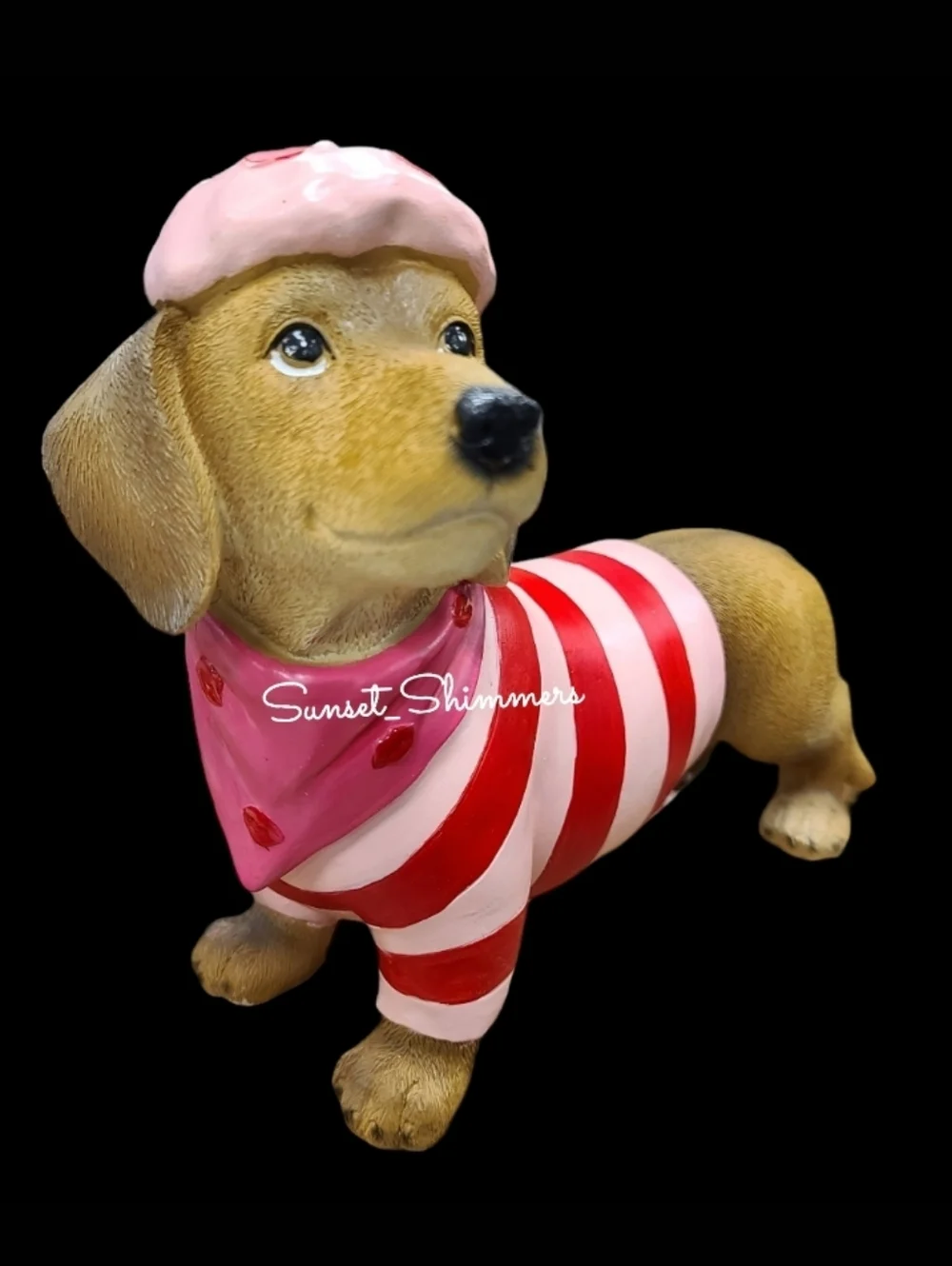 Parisienne Dachshund Doxie Weiner Dog Heart French Beret Statue Figure Decor